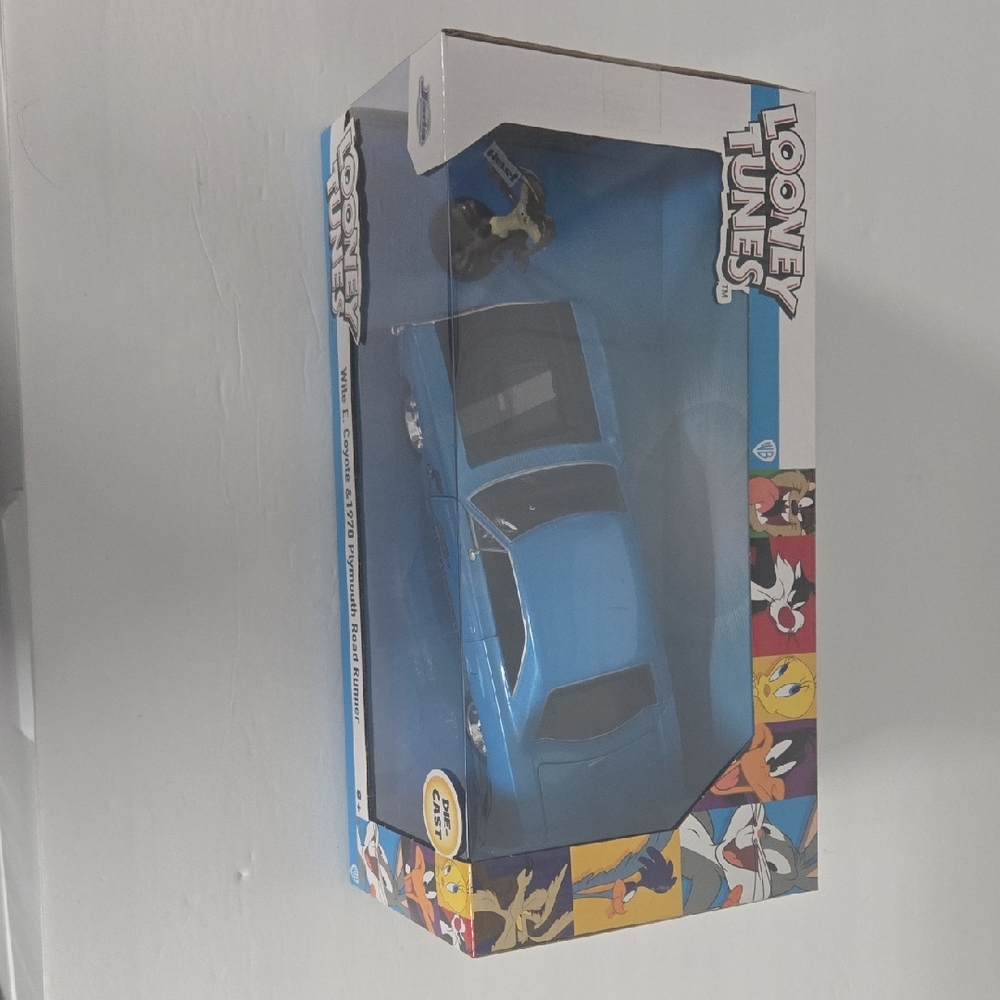 Warner Bros. Looney Tunes Blue Toy Car
